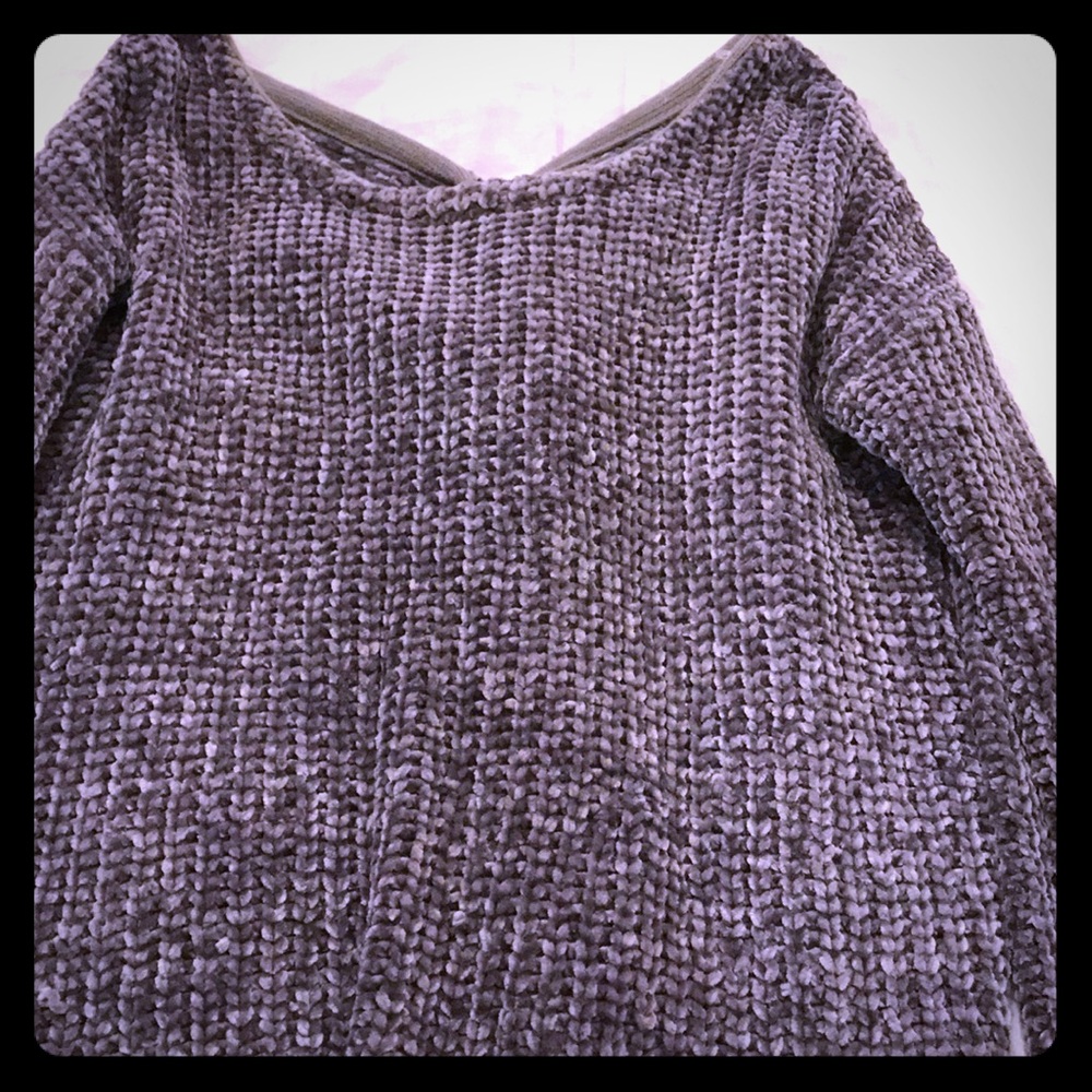 Entro Chunky Back Knot Sweater